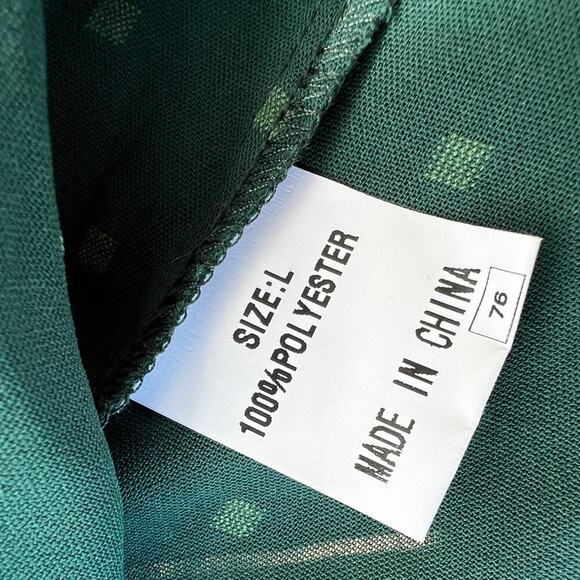 Blouse, green short sleeve, accent buttons down back, women's size L - Picture 8 of 8